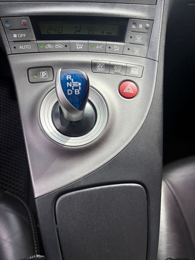 TOYOTA豐田 PRIUS  第14張相片