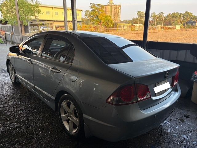 HONDA本田 CIVIC  第2張相片