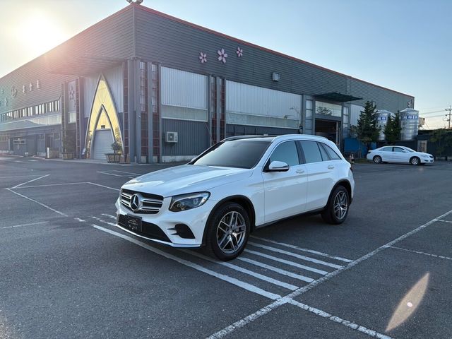 M-BENZ賓士 GLC250  第1張相片