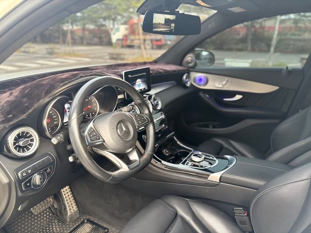 M-BENZ賓士 GLC250  第6張相片