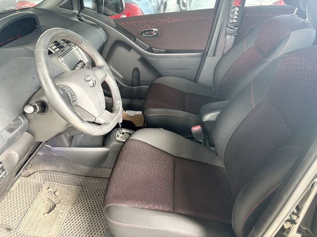 TOYOTA豐田 YARIS  第1張相片