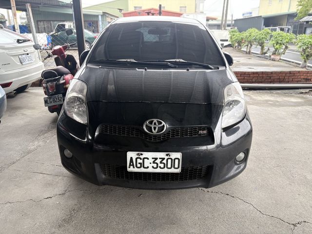 TOYOTA豐田 YARIS  第2張相片