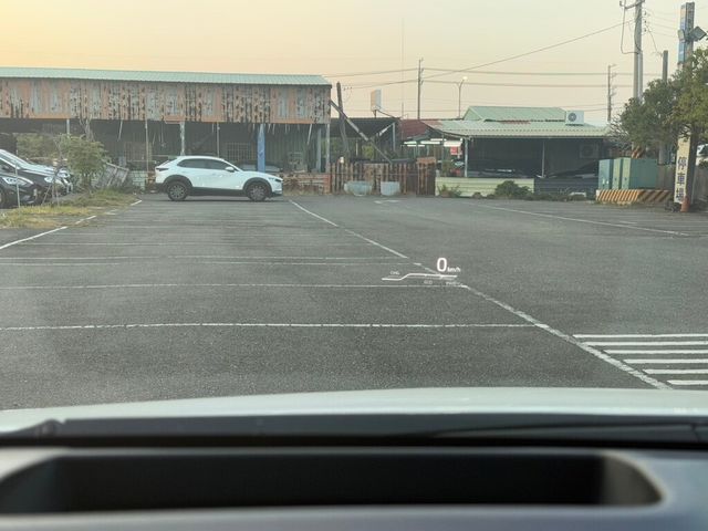 TOYOTA豐田 COROLLA ALTIS HYBRID  第7張相片