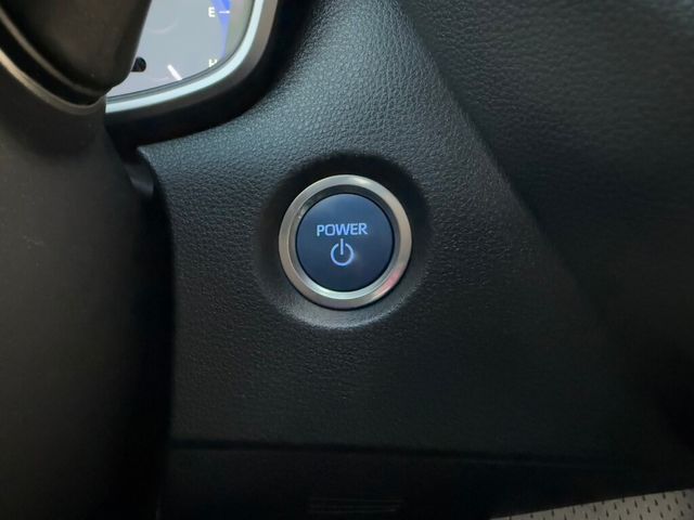 TOYOTA豐田 COROLLA ALTIS HYBRID  第9張相片