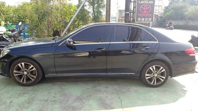 M-BENZ賓士 E220D  第6張相片