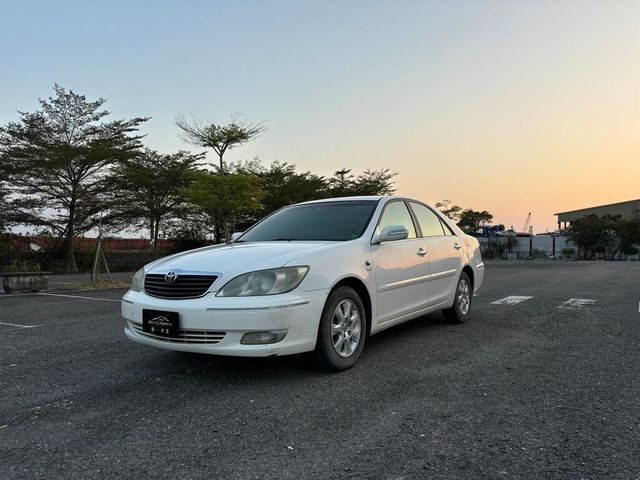 TOYOTA豐田 CAMRY  第2張相片