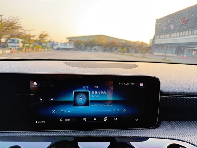 M-BENZ賓士 A200  第6張相片