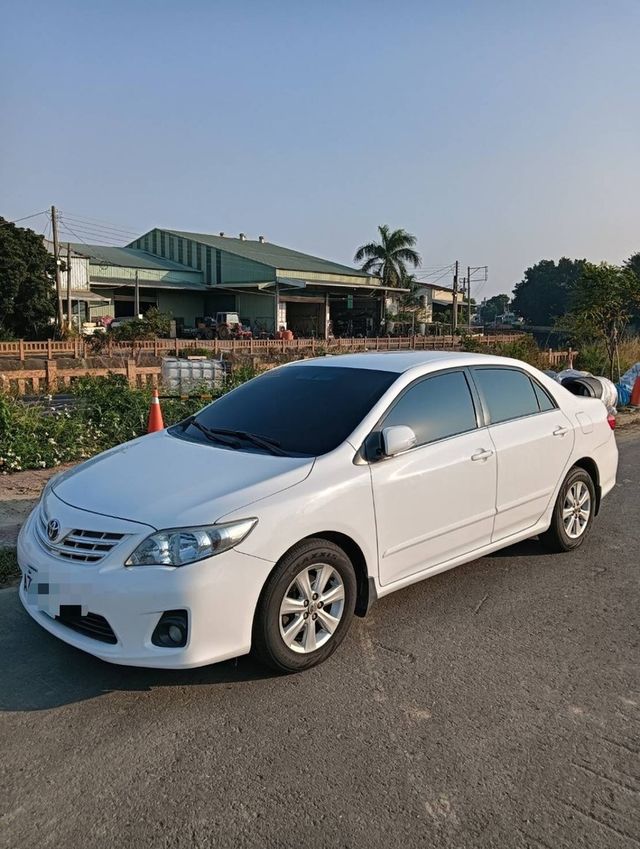 TOYOTA豐田 ALTIS  第1張相片