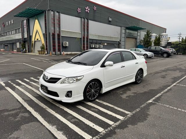 TOYOTA豐田 ALTIS  第1張相片