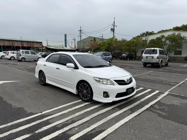 TOYOTA豐田 ALTIS  第2張相片