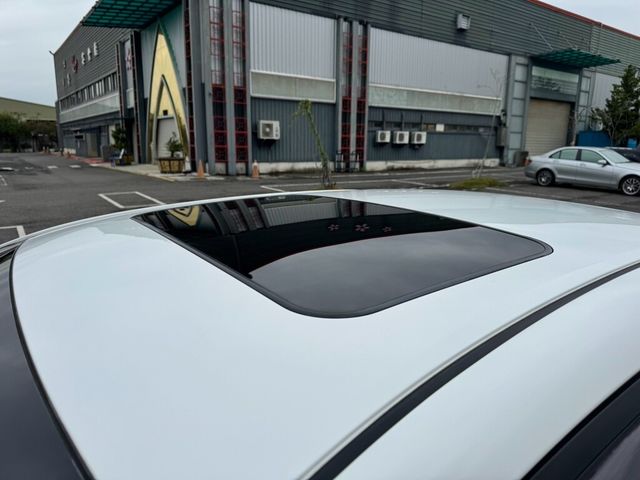 TOYOTA豐田 ALTIS  第5張相片