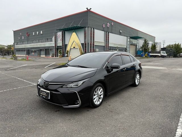 TOYOTA豐田 ALTIS  第1張相片