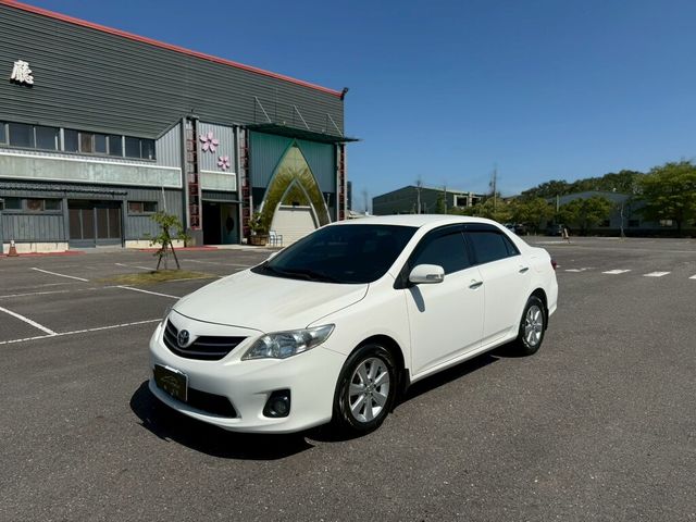TOYOTA豐田 ALTIS  第1張相片