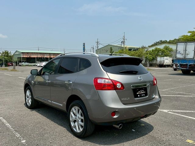 NISSAN日產 ROGUE  第4張相片