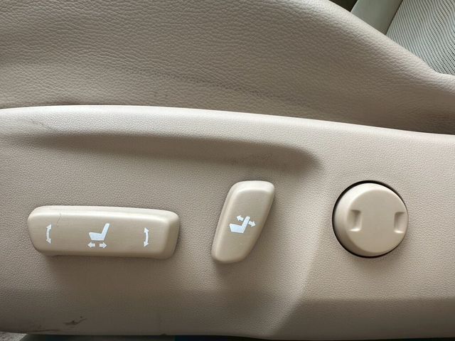 TOYOTA豐田 CAMRY HYBRID  第9張相片