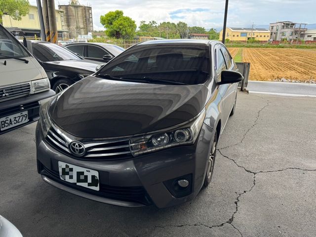 TOYOTA豐田 ALTIS  第1張相片