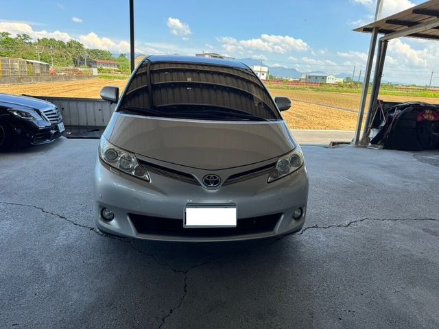 TOYOTA豐田 PREVIA  第3張相片