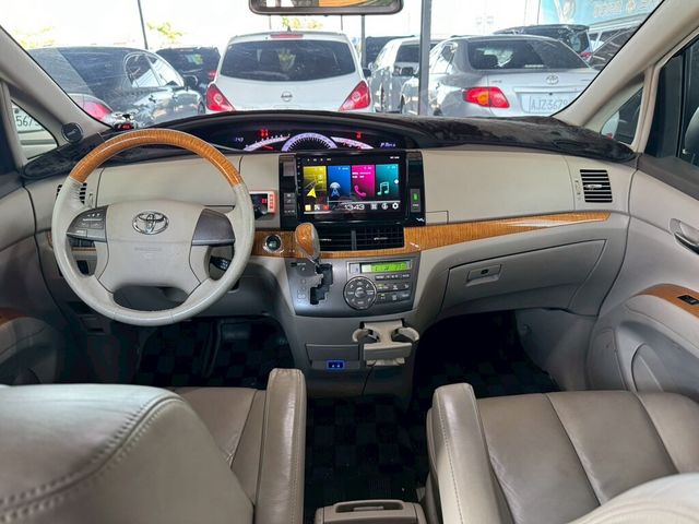 TOYOTA豐田 PREVIA  第7張相片