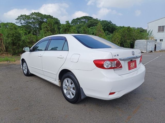 2011年 TOYOTA ALTIS 1.8白 大家最愛的國民省油車  第9張相片