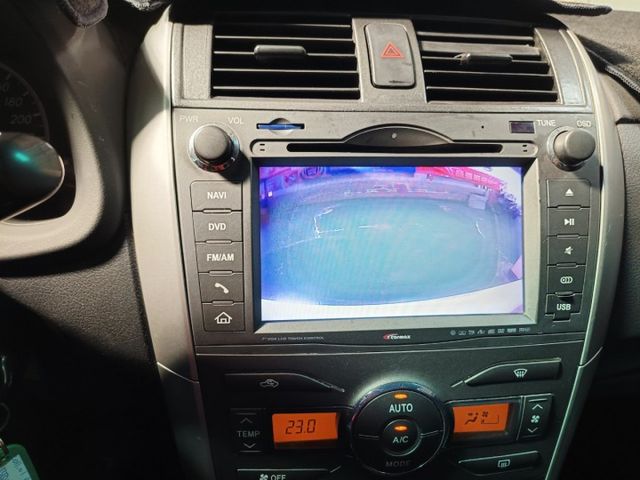 2011年 TOYOTA ALTIS 1.8白 大家最愛的國民省油車  第17張相片
