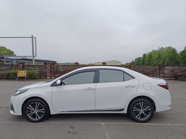 2019年 TOYOTA ALTIS 1.8 白  原版件認證車 國民愛車不要錯過了  第3張相片