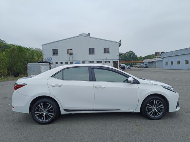 2019年 TOYOTA ALTIS 1.8 白  原版件認證車 國民愛車不要錯過了  第7張相片