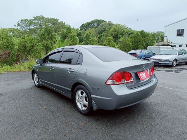 2007年 HONDA CIVIC 1.8 深灰EX版 電動天窗  第9張相片