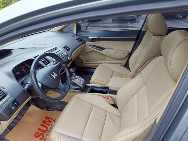 2007年 HONDA CIVIC 1.8 深灰EX版 電動天窗  第13張相片