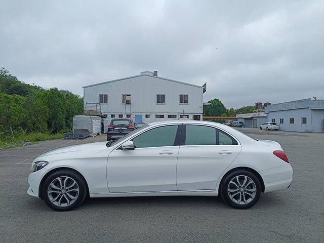 2016 賓士 C-Class Sedan C200 Avantgarde2.0 總代理  第5張相片