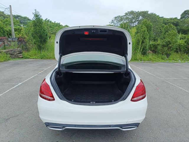 2016 賓士 C-Class Sedan C200 Avantgarde2.0 總代理  第11張相片
