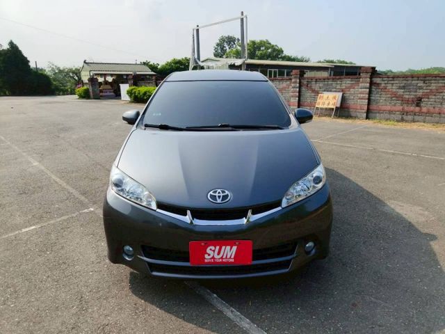 2011 Toyota Wish 2.0 E 灰色 七人座魔術大空間  第3張相片