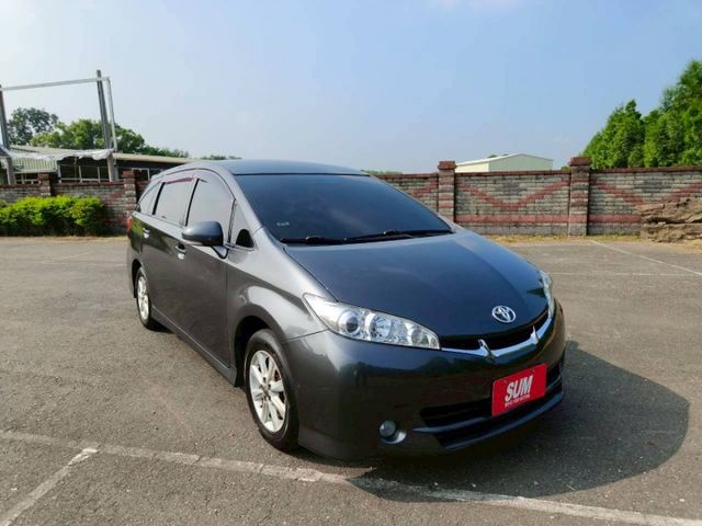 2011 Toyota Wish 2.0 E 灰色 七人座魔術大空間  第4張相片