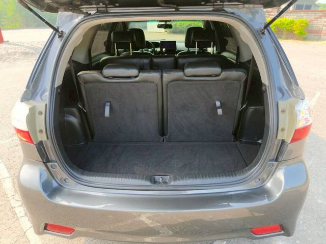 2011 Toyota Wish 2.0 E 灰色 七人座魔術大空間  第10張相片