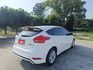 2016 Ford Fiesta 1.5CC時尚型 白色 靈巧又有操控感  第6張縮圖