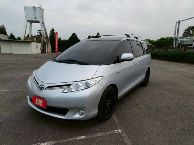 2014 Toyota Previa 3.5旗艦版 銀 商務車的王者  第2張相片