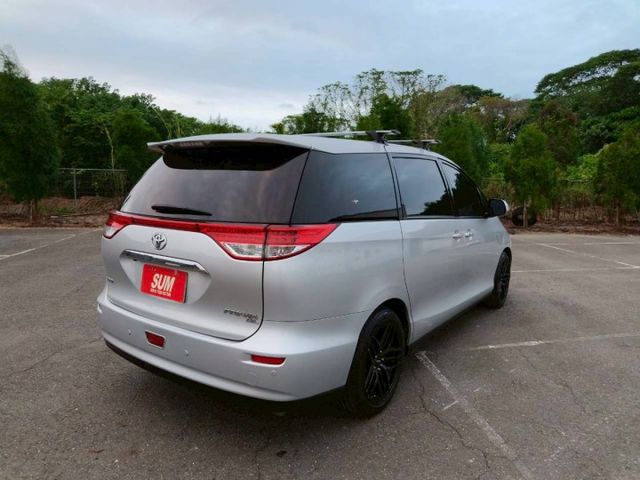 2014 Toyota Previa 3.5旗艦版 銀 商務車的王者  第6張相片