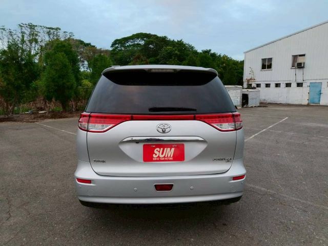 2014 Toyota Previa 3.5旗艦版 銀 商務車的王者  第7張相片