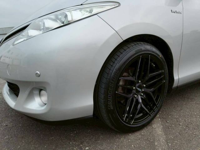 2014 Toyota Previa 3.5旗艦版 銀 商務車的王者  第9張相片