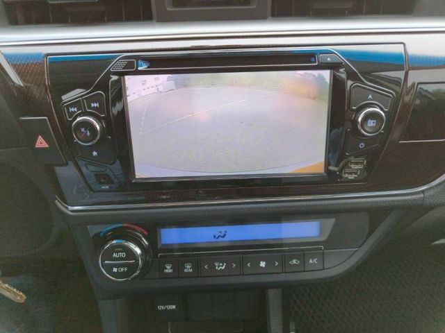 2015 Toyota Corolla Altis 1.8經典版  第13張相片