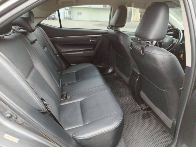 2015 Toyota Corolla Altis 1.8經典版  第16張相片