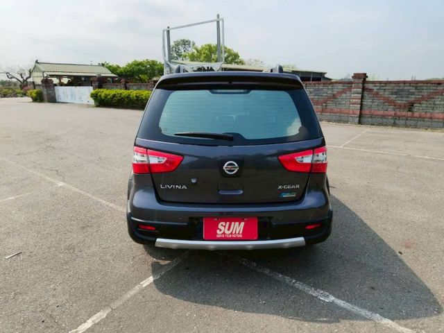 2017 Nissan Livina 1.6豪華版 灰  第7張相片