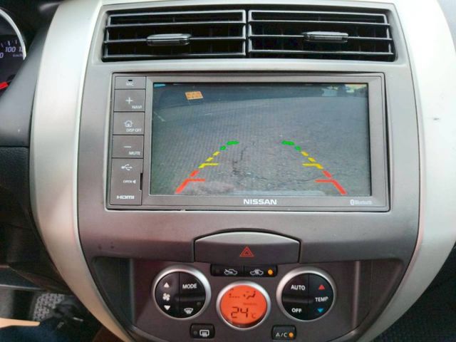 2017 Nissan Livina 1.6豪華版 灰  第15張相片