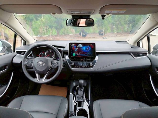 2024 Toyota Corolla Altis 1.8豪華＋白  第18張相片