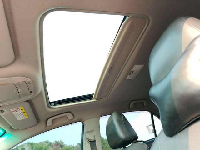 2011 Toyota Corolla Altis 1.8 E經典版 灰  第17張相片