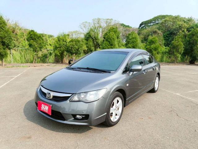 2010 Honda Civic 1.8 VTi 深灰  第2張相片