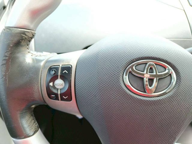 2013 Toyota Yaris 1.5 G版  白色 省油省稅金  第16張相片