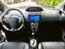 2010Toyota Yaris 1.5 G版 銀色 大家最愛的小鴨鴨  第13張縮圖
