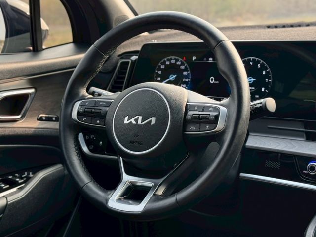 2023 Kia Sportage X-Line 4WD 深藍色到店~~  第12張相片