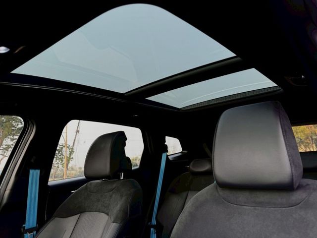 2023 Kia Sportage X-Line 4WD 深藍色到店~~  第18張相片