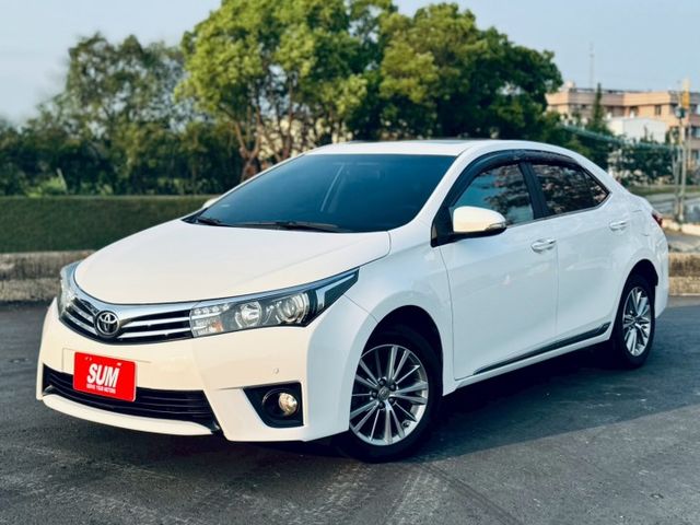 2014 Toyota Corolla Altis 1.8尊爵版 白  第2張相片